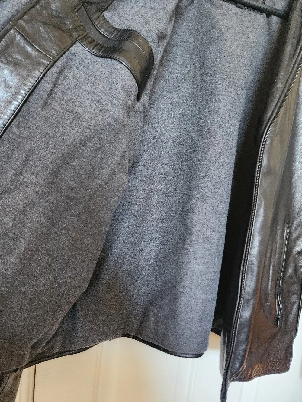Banana Republic Black Leather Bomber Jacket